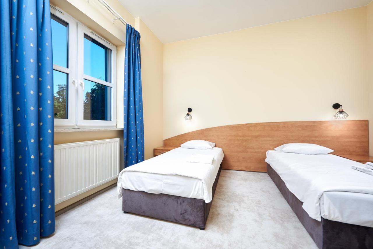 Hotel Anton By Dns Pruszków Extérieur photo